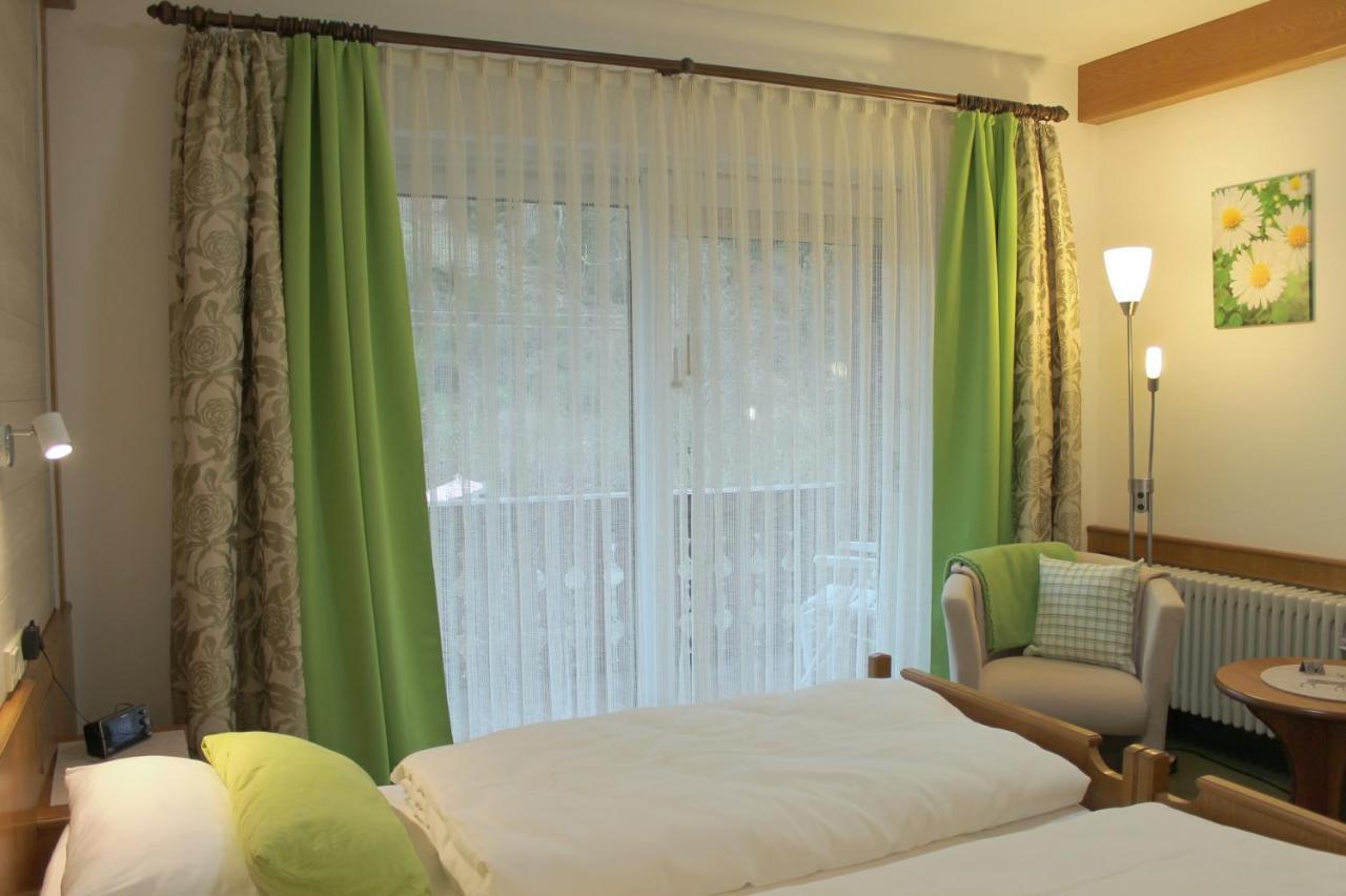 Landhotel Untere Kapfenhardter Muehle Unterreichenbach Extérieur photo