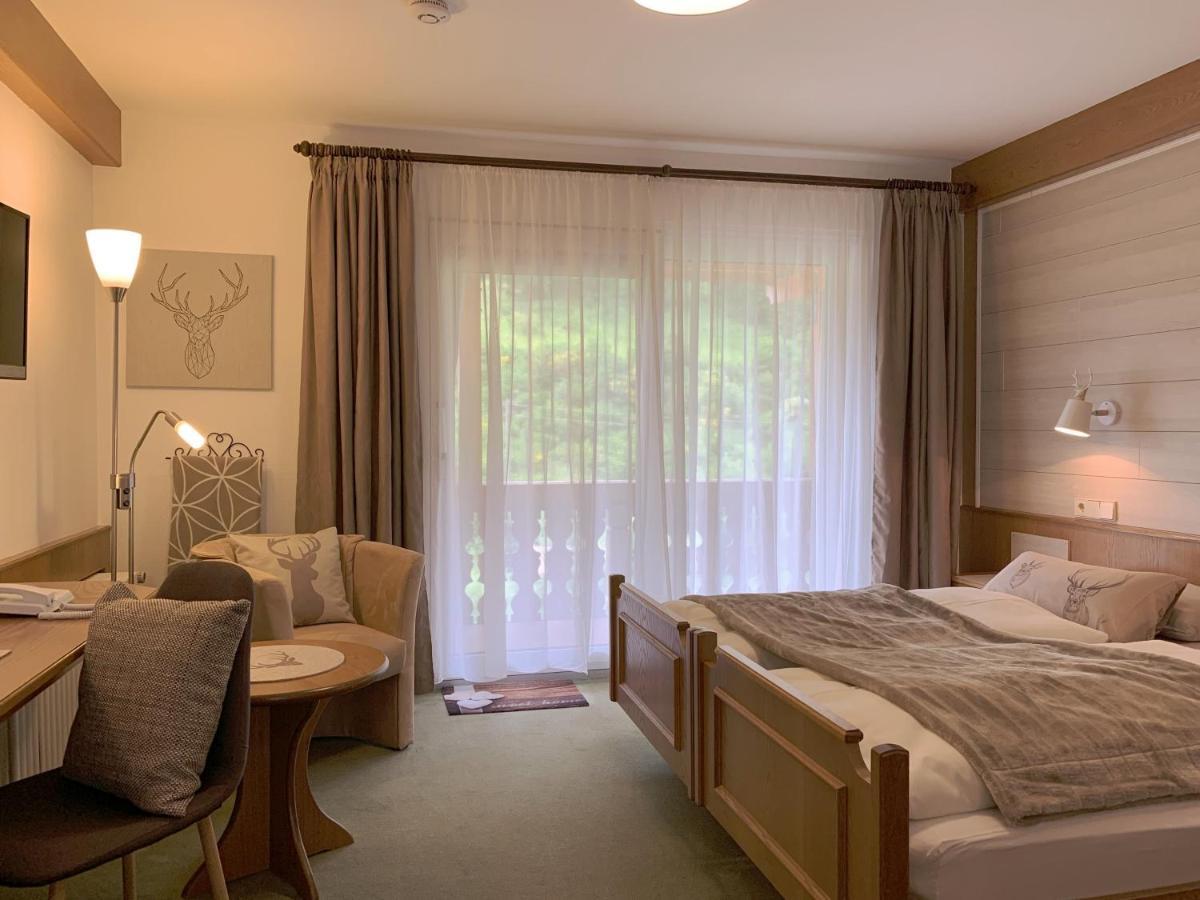 Landhotel Untere Kapfenhardter Muehle Unterreichenbach Extérieur photo