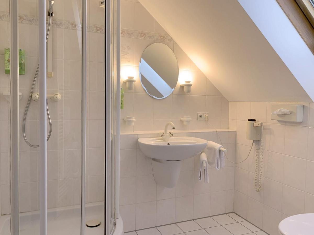 Landhotel Untere Kapfenhardter Muehle Unterreichenbach Extérieur photo