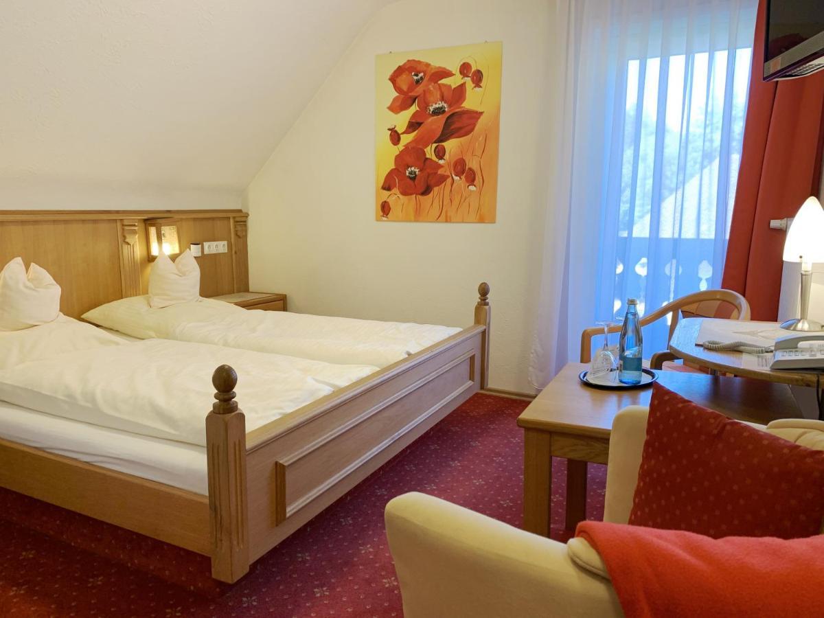 Landhotel Untere Kapfenhardter Muehle Unterreichenbach Extérieur photo