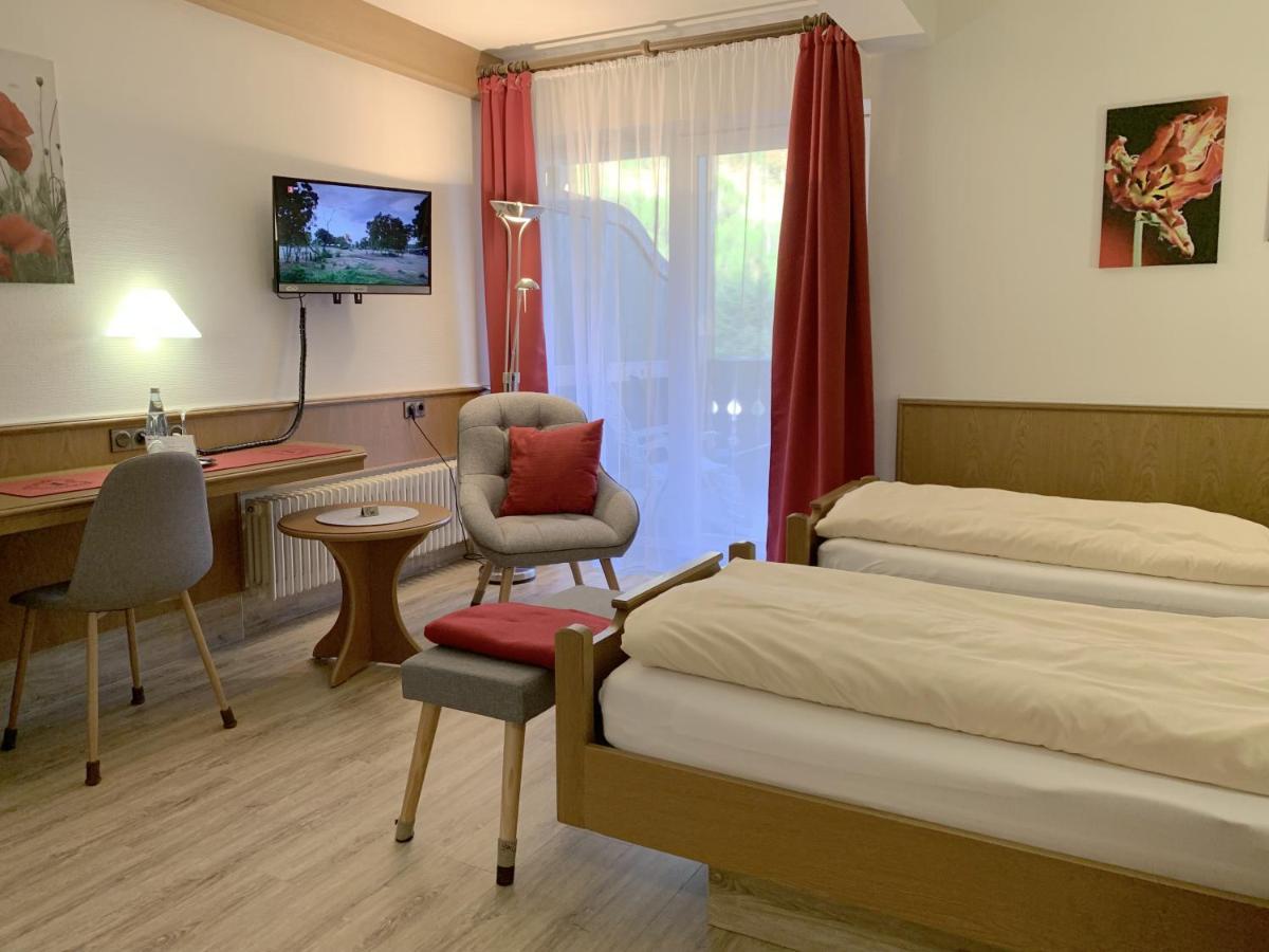 Landhotel Untere Kapfenhardter Muehle Unterreichenbach Extérieur photo