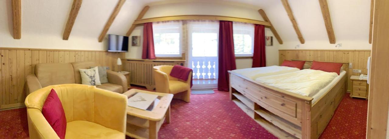 Landhotel Untere Kapfenhardter Muehle Unterreichenbach Extérieur photo