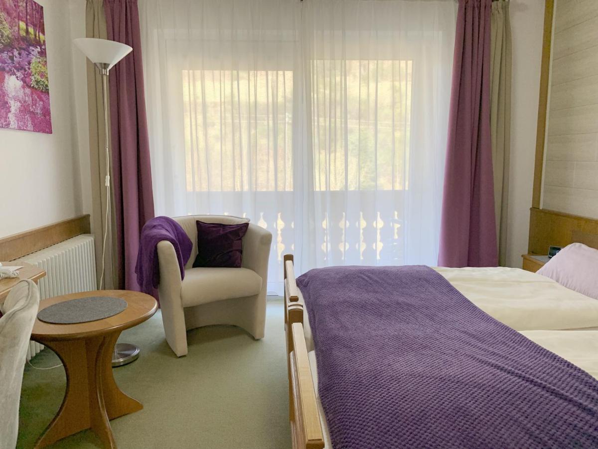 Landhotel Untere Kapfenhardter Muehle Unterreichenbach Extérieur photo