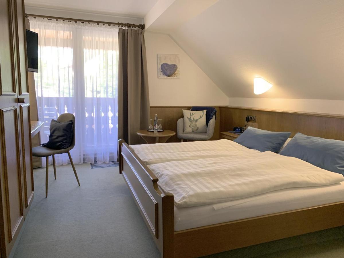 Landhotel Untere Kapfenhardter Muehle Unterreichenbach Extérieur photo