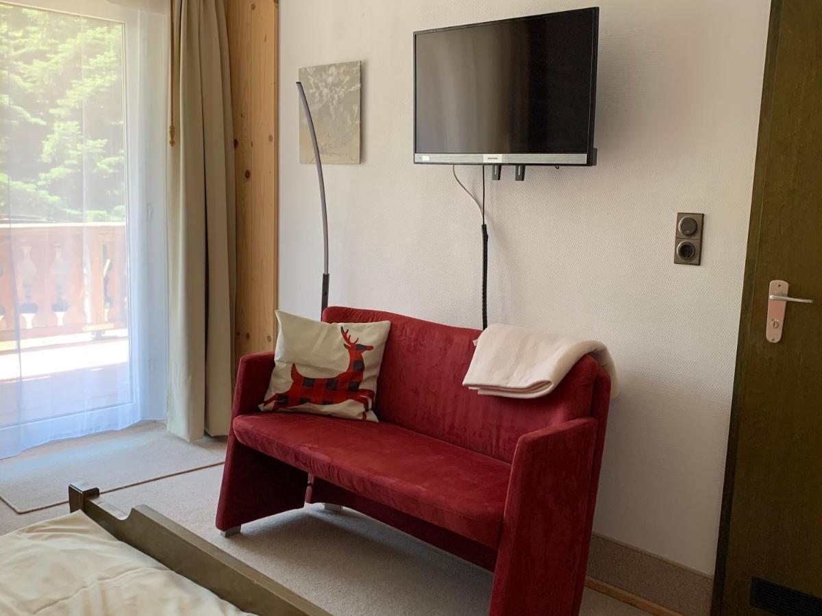 Landhotel Untere Kapfenhardter Muehle Unterreichenbach Extérieur photo