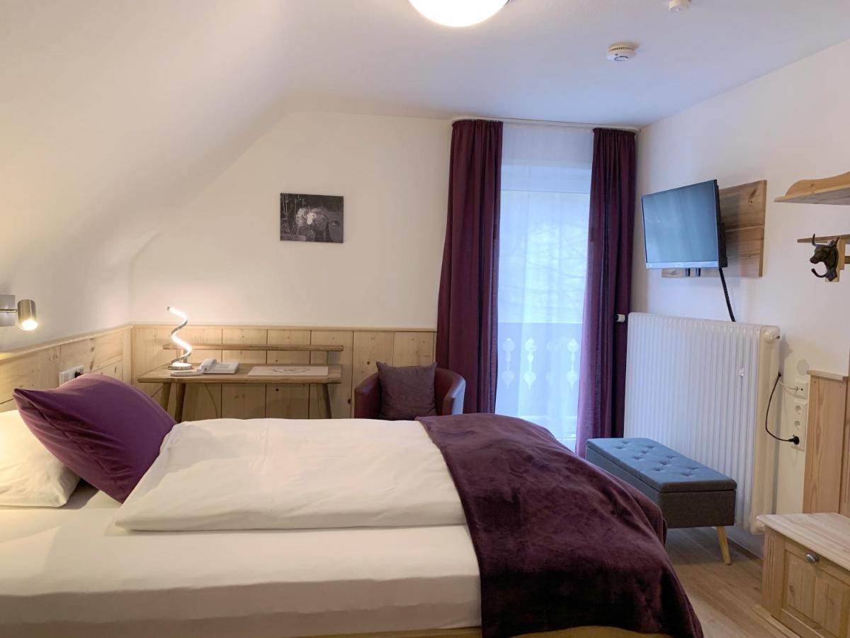 Landhotel Untere Kapfenhardter Muehle Unterreichenbach Extérieur photo